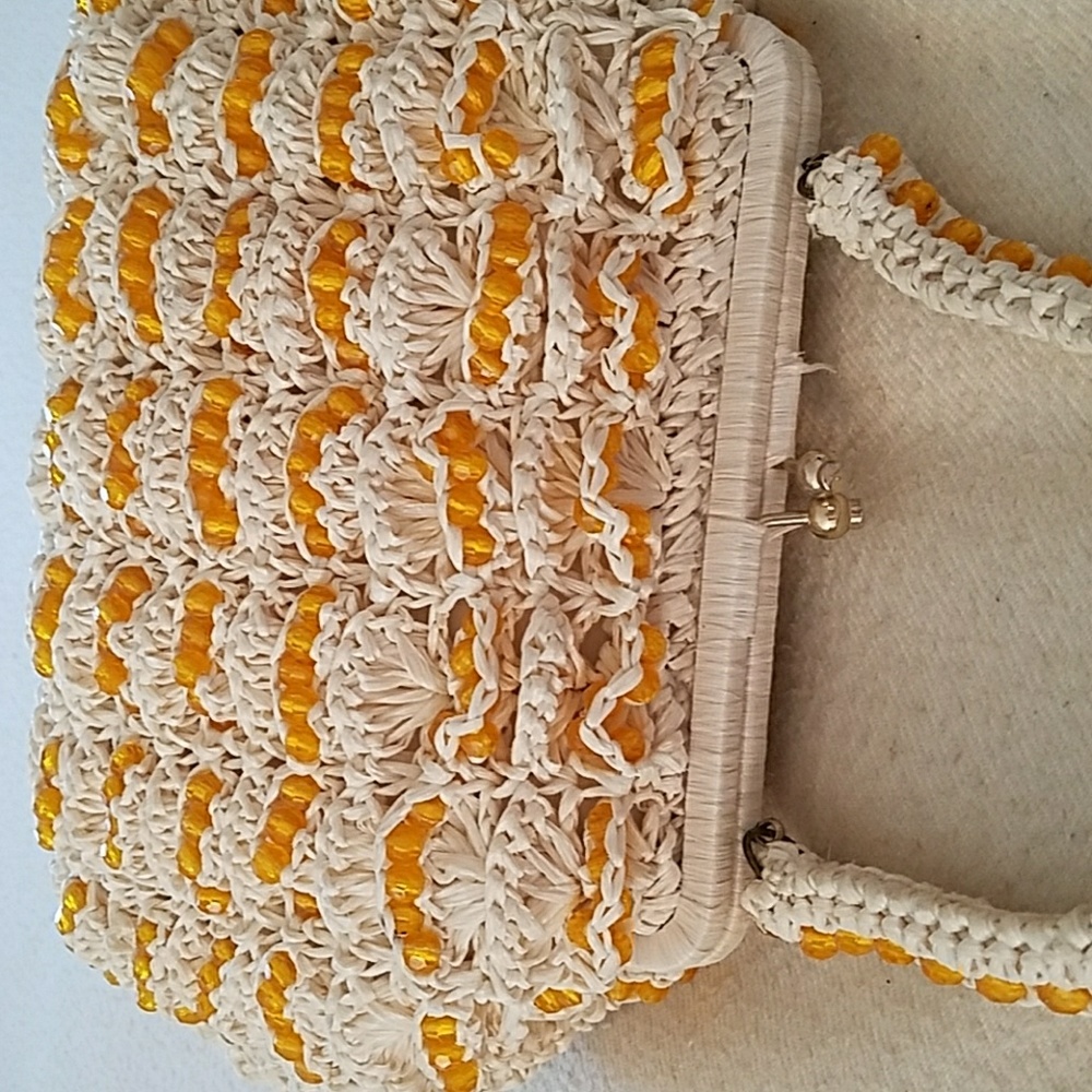 Vintage straw summer handbag, midcentury. Great cosplay accessory: think MadMen,